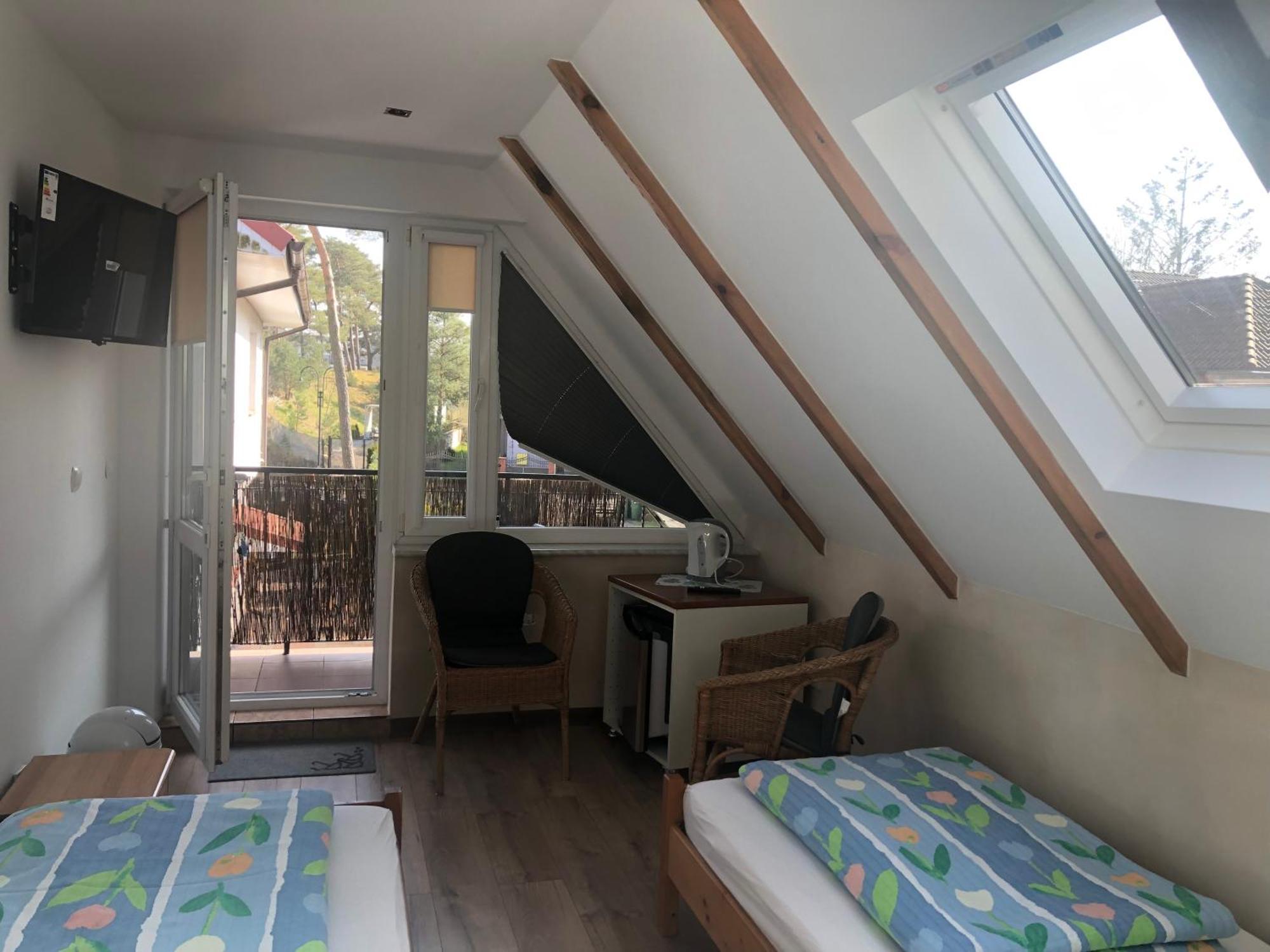 Dom Pod Sosnami Bed & Breakfast Mielno  Exterior photo